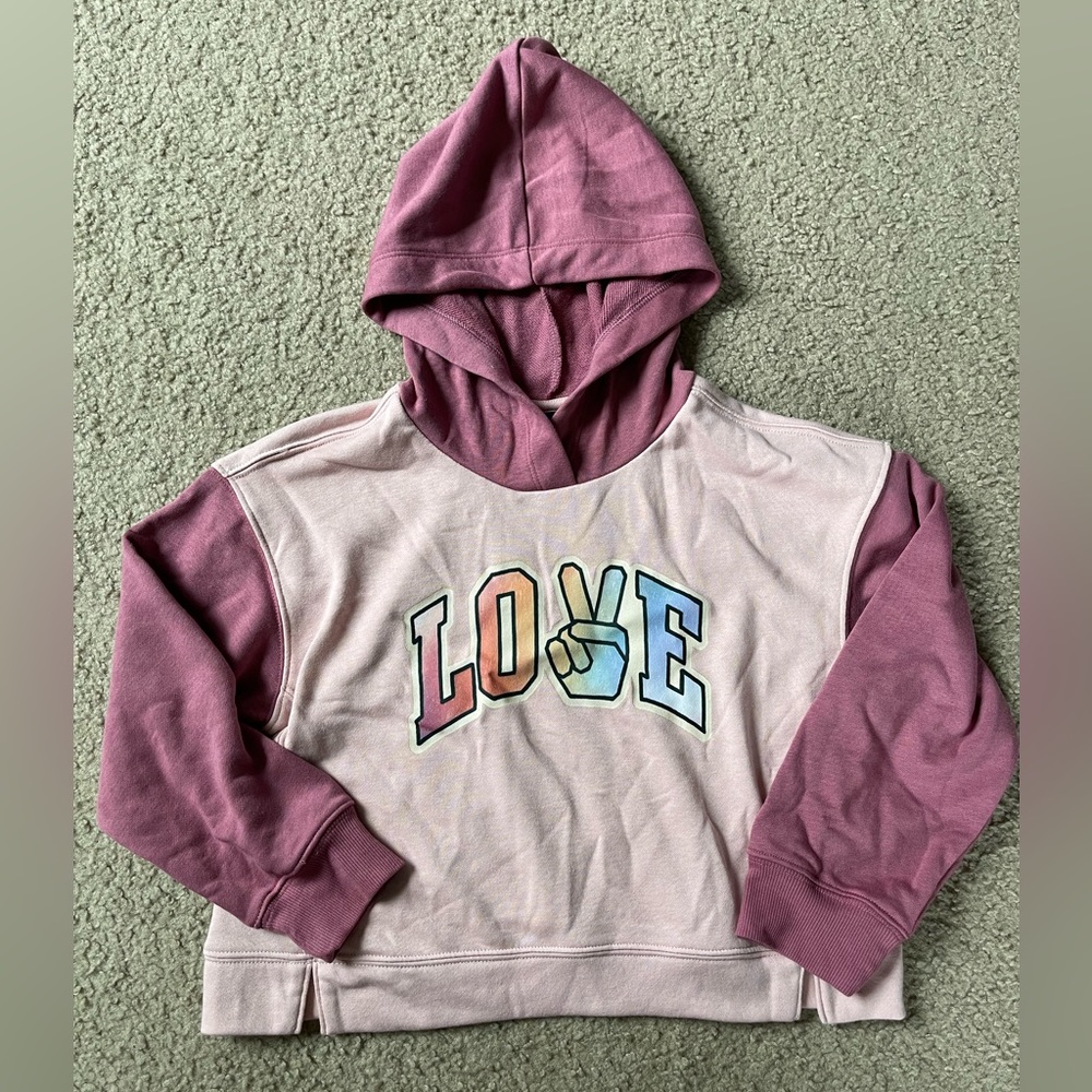 Girl’s pink love hoodie